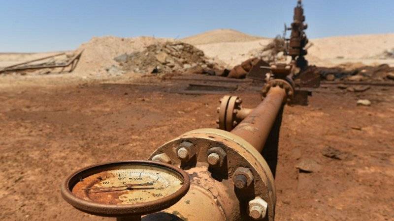 Неизвестные повредили пять нефтяных трубопроводов в прибрежных водах Сирии