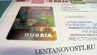Электронные визы увеличат поток туристов в Россию на 40%: экспертное мнение