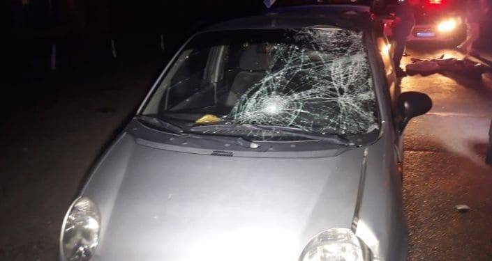 Автомобиль насмерть сбил пешехода в Алматы (фото)