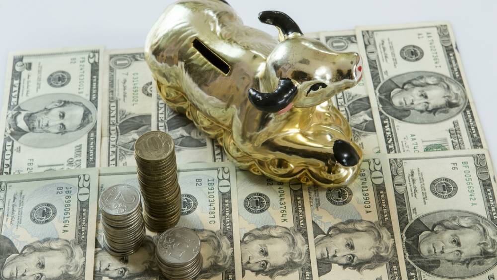 Трамп готов обвалить доллар ради спасения США. Получится ли?