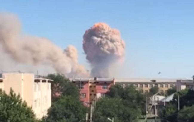 В Казахстане на военных складах произошел взрыв – видео