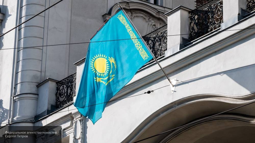 На юге Казахстана из-за пожара в воинской части объявлен режим ЧС