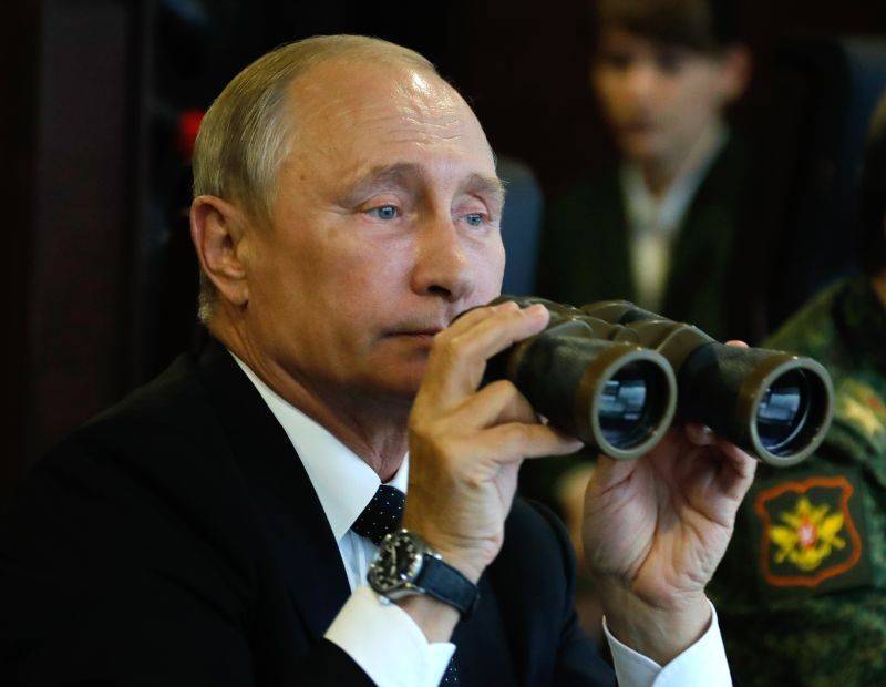 Россия вышла на второе место по продажам вооружений