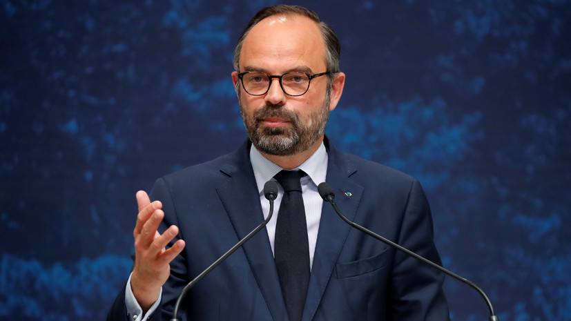 Премьер Франции заявил о возможности отмены санкций&nbsp;«в любой момент»