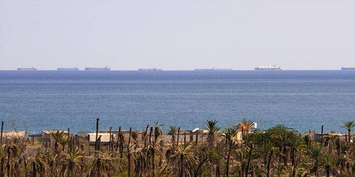 Трамп предложил владельцам танкеров самим защищать их в Ормузском проливе