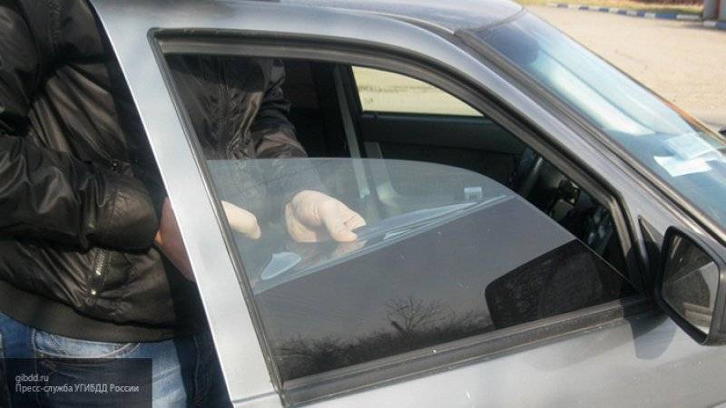 Эксперт оценил идею отменить штрафы за тонировку стекол автомобиля