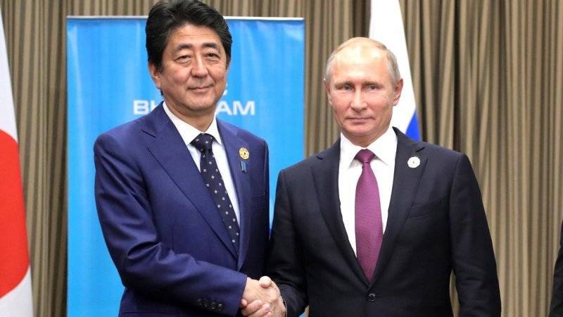 Песков не стал раскрывать подробностей встречи Путина и Абэ на&nbsp;G20