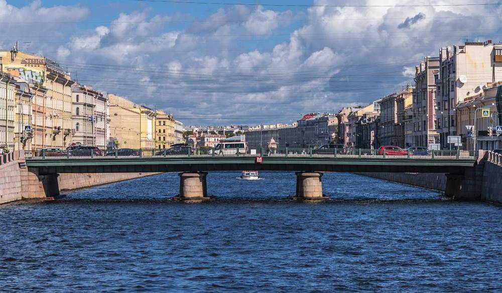 Ремонт 1-го Инженерного и Семеновского мостов закроет для судов Мойку и Фонтанку