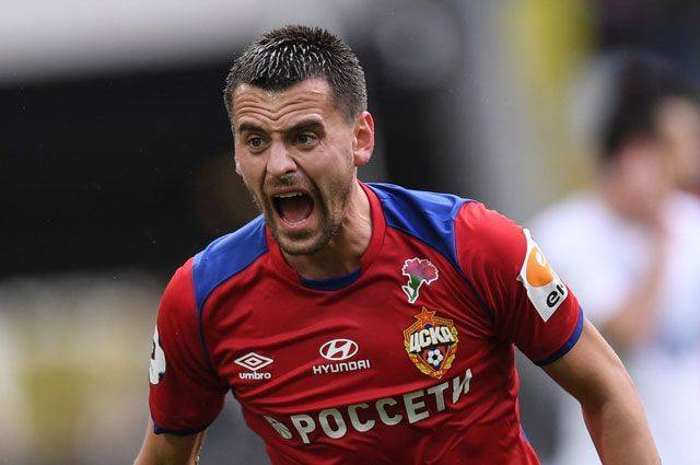 Защитник ЦСКА Щенников из-за перелома лодыжки выбыл на неопределенный срок