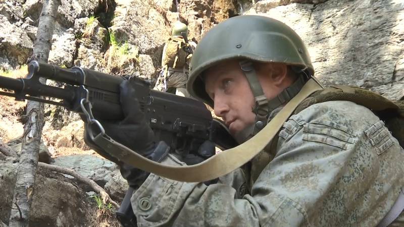 Военные Сибири участвуют во внезапных учениях