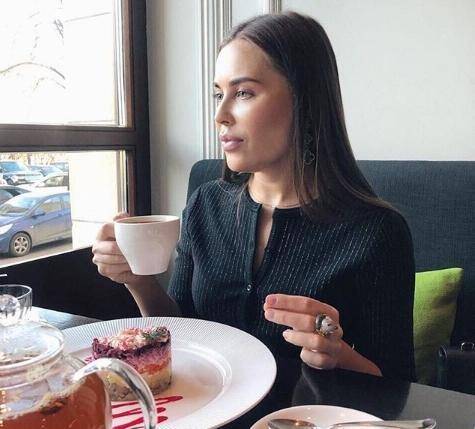 Актриса Юлия Михалкова призналась, что ест всё и худеет благодаря спорту