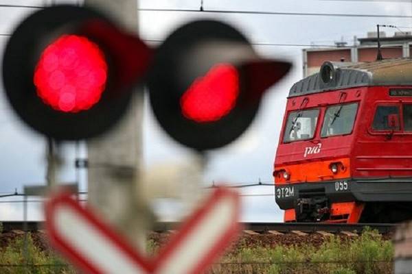 Из-за взрыва в воинской части в Казахстане отменен поезд из Бишкека в Москву