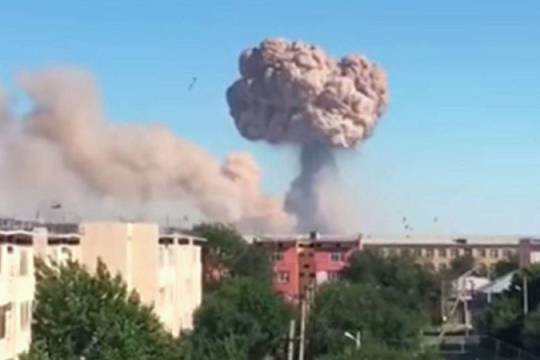 72 человека пострадали в результате взрыва боеприпасов в Казахстане
