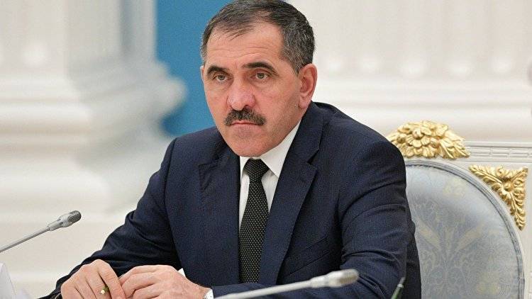Глава Ингушетии генерал Евкуров подал в отставку