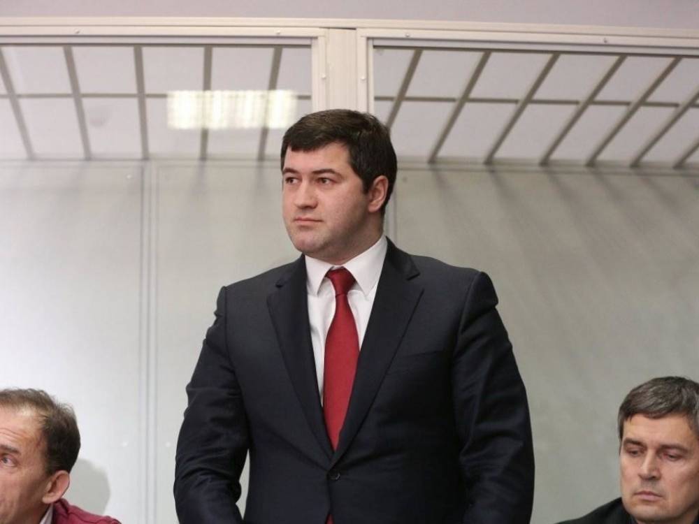 Апелляционный суд снял ответственность с Насирова за рассрочки Онищенко