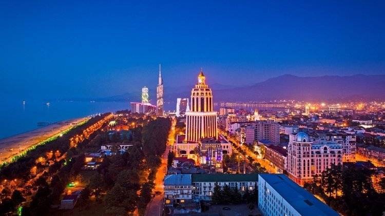 Грузинские бизнесмены предложили пустить для туристов из РФ «шаттлы» из Баку и Еревана