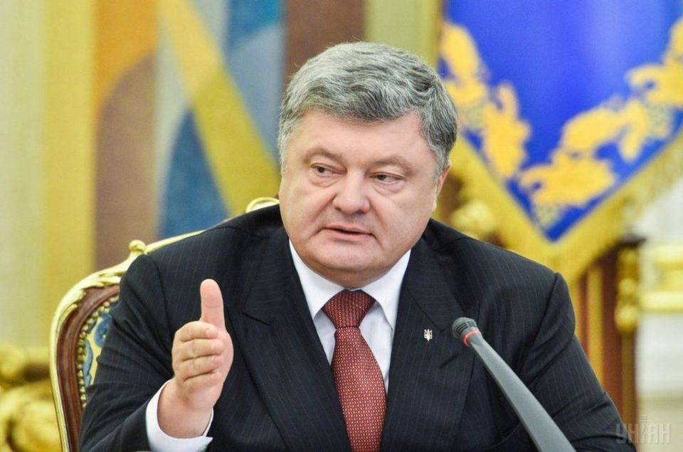 Пётр Порошенко призвал украинцев отправляться на отдых в Грузию назло России