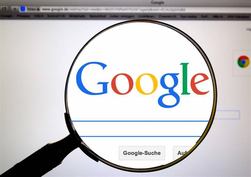 Компания Google тестирует рекламный формат «Карусель»