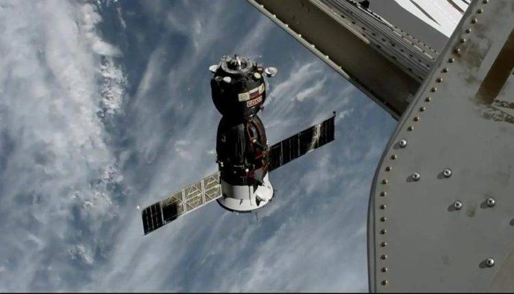 Корабль «Союз МС-11» отстыковался от МКС и возвращается на Землю