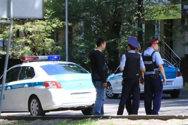 В пострадавшем от взрывов городе на юге Казахстана задержаны трое мародеров