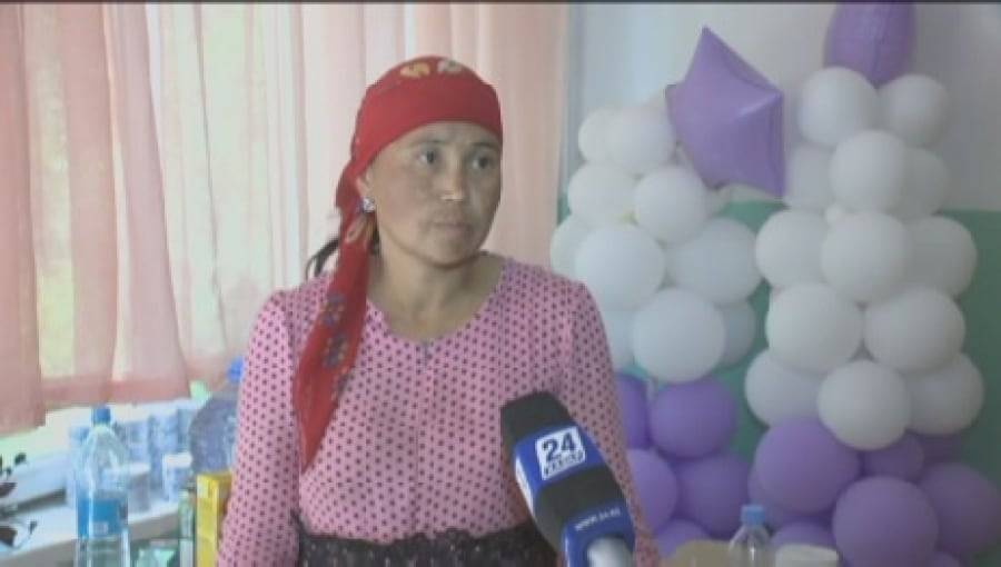 Многодетная мать нашла потерянных во время взрывов в Арыси дочерей