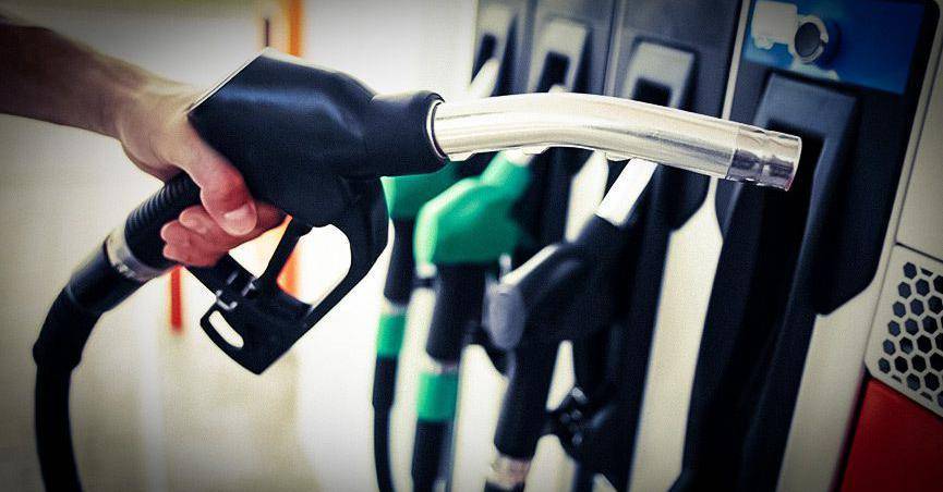 Правительство разморозит цены на бензин