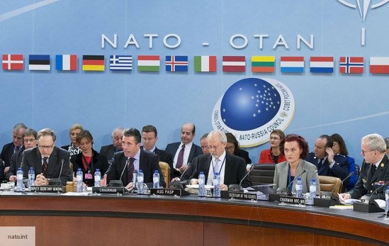 Генсек НАТО анонсировал заседание Совета РФ-НАТО по вопросам ДРСМД