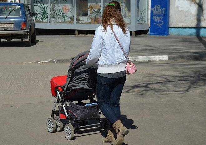 Медведев заявил об увеличении пособия на детей в 200 раз