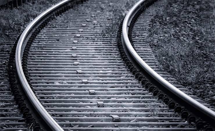 В Бобруйске женщина вышла под поезд и погибла