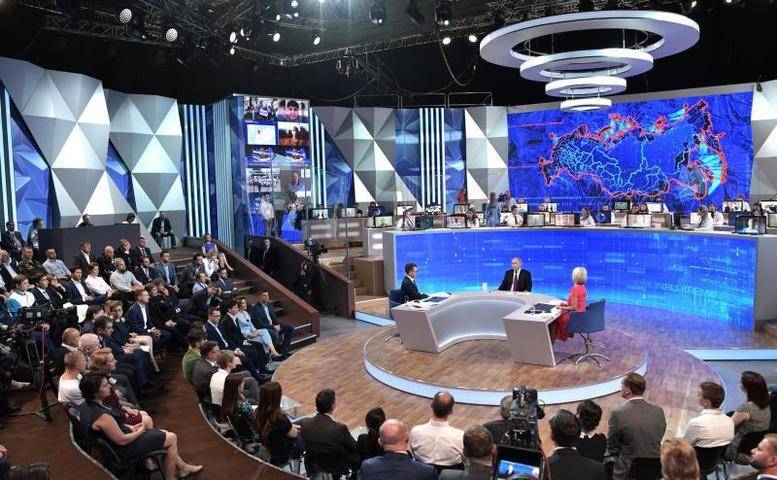 Трансляция «Прямой линии с Владимиром Путиным» побила рекорд популярности в Сети