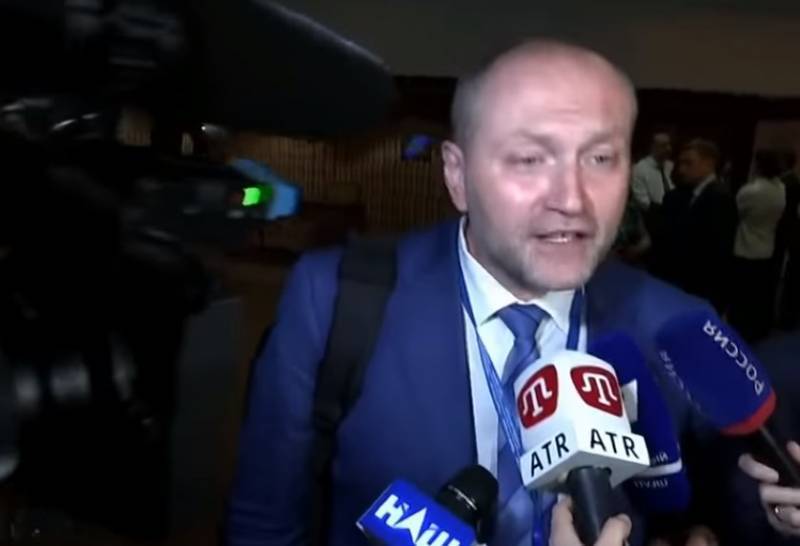 Украинский депутат в ПАСЕ назвал всех русских «ублюдками»