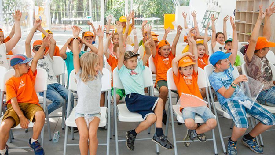 Около тысячи детей посетили московский клуб «Лето Побед»