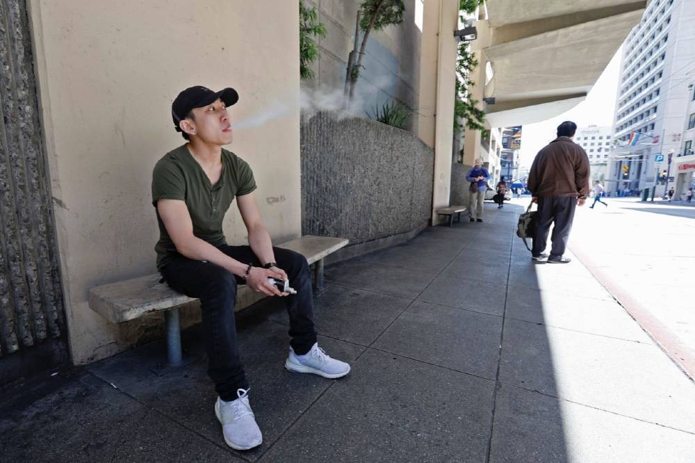 Власти Сан-Франциско проголосовали за запрет продажи электронных сигарет