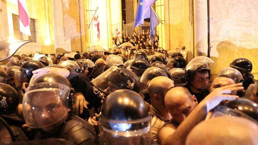 В Тбилиси освободили ещё 55 задержанных в ходе протестов