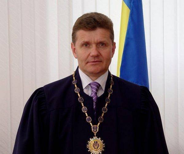 Судья Высшего админсуда Украины Николай Сирош: необъяснимое честной жизнью богатство
