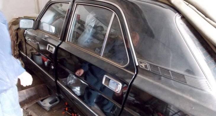 Раритетная "Волга" 20 лет простояла "в целлофане" в гараже в Костанае (фото)