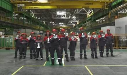 Работники выксунского завода выпустили кавер на&nbsp;«Поворот» к&nbsp;юбилею «Машины времени»