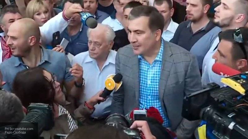 Саакашвили раскритиковал действия грузинских властей