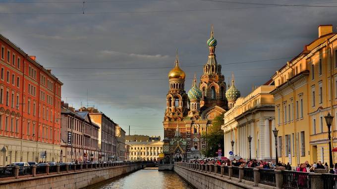 Петербург стал самым популярным городом среди туристов в июле-августе 2019