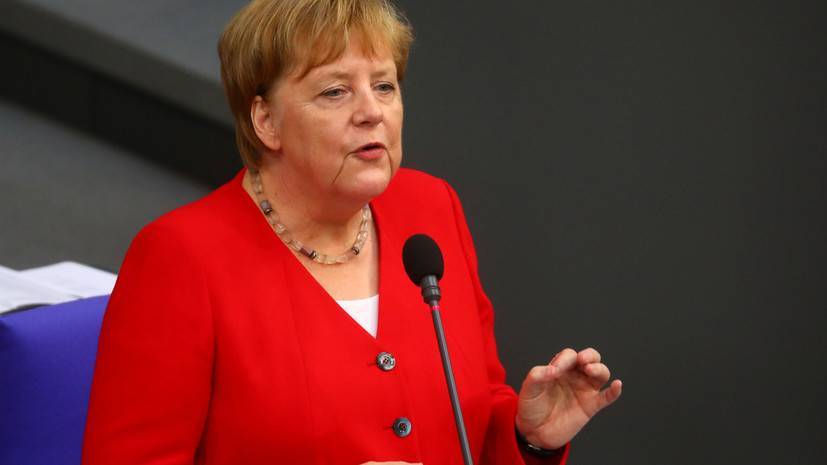 Меркель отметила отсутствие прогресса по «Минску» для отмены санкций