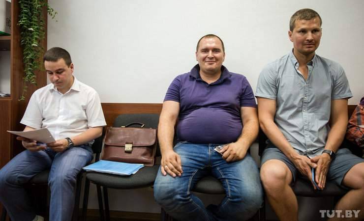 «Как сказать пассажиру, что это для него дорого?» В Минске закончился первый суд по иску о высоких тарифах в такси