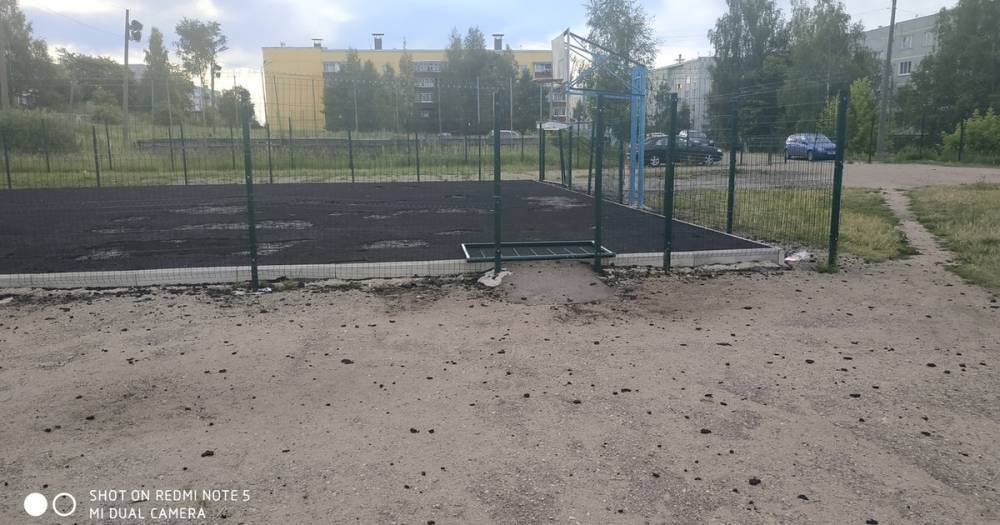 Дорогобужский молодняк разгромил новую спортплощадку