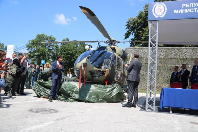 Александр Вучич - Сербия закупает партию вертолётов Airbus H145M для армии и полиции - topwar.ru - Сербия