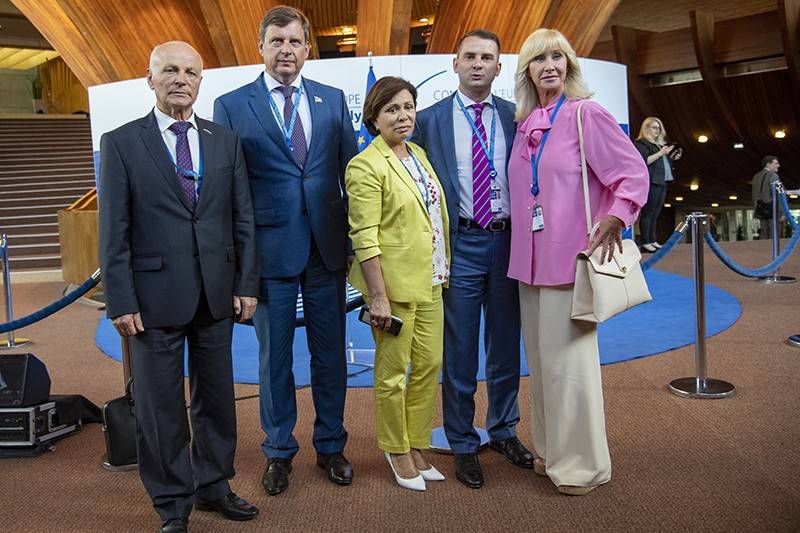 Украинская делегация подняла бунт в ПАСЕ из-за возвращения России