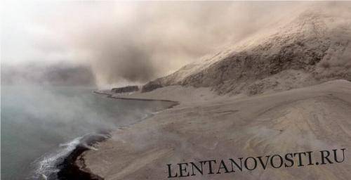 Извержение вулкана Райкоке уничтожило все живое на курильском острове