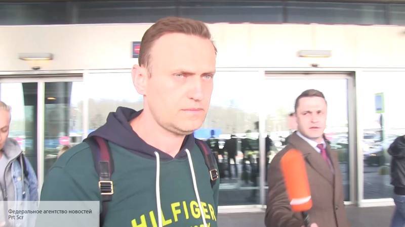 Навальный предпочел наблюдать из Италии за провалом своих кандидатов в МГД