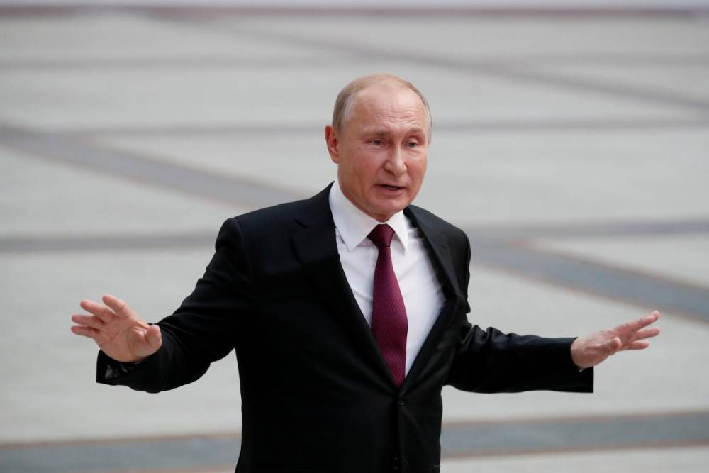 В сети высмеяли Путина из-за ПАСЕ: "Пачка денег должна торчать из ж*пы"