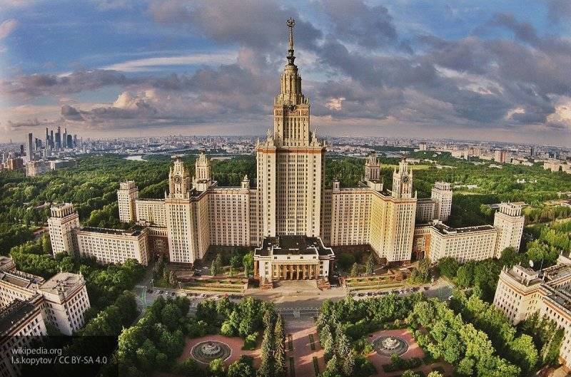 МЧС опровергло сообщение о пожаре в общежитии МГУ в Москве