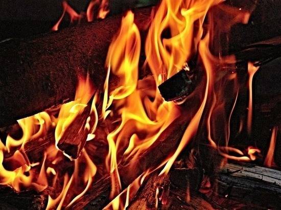 Обманутый дольщик устроил пожар у Минстроя