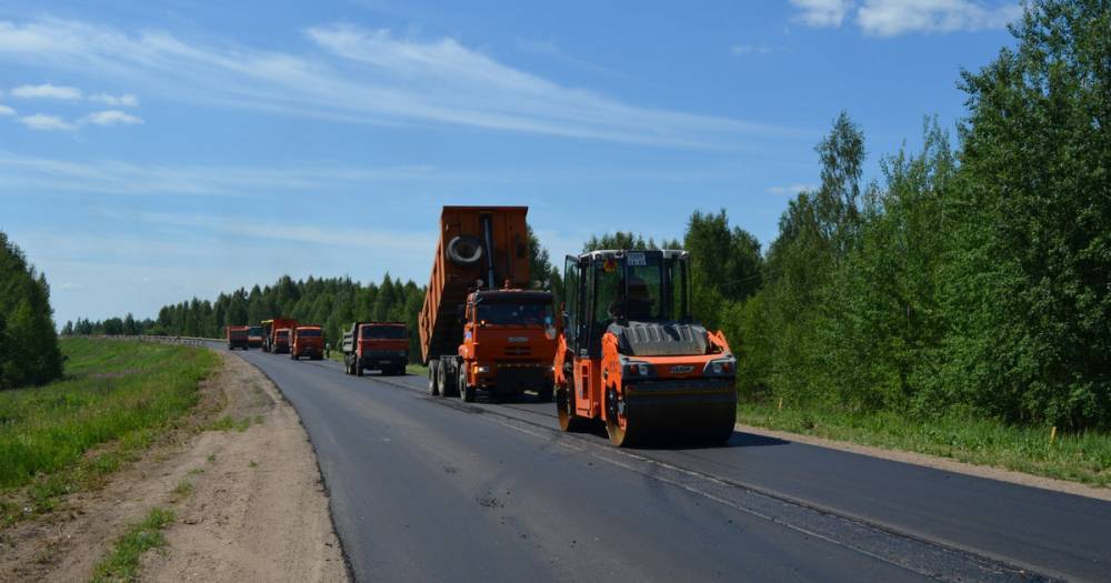 По нацпроекту ремонтируют дорогу в Смоленском районе